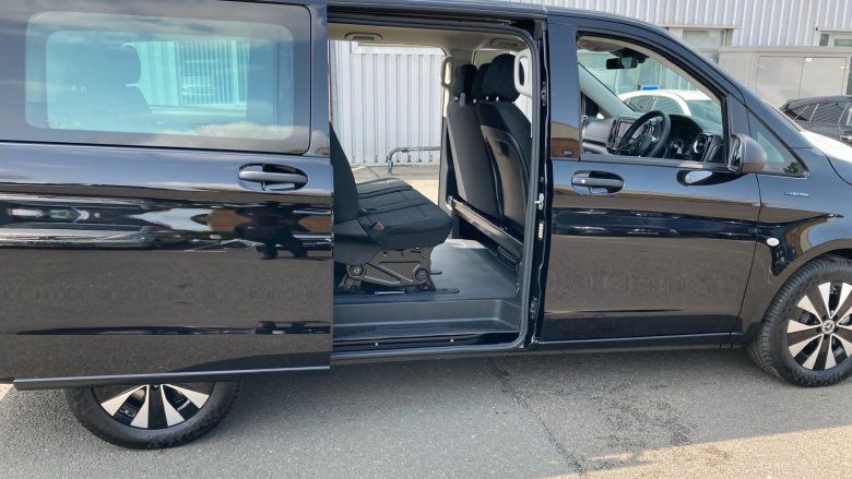 Mercedes-Benz Vito ETourer L2 Electric Fwd 150kW 100kWh Select 9-Seater Auto